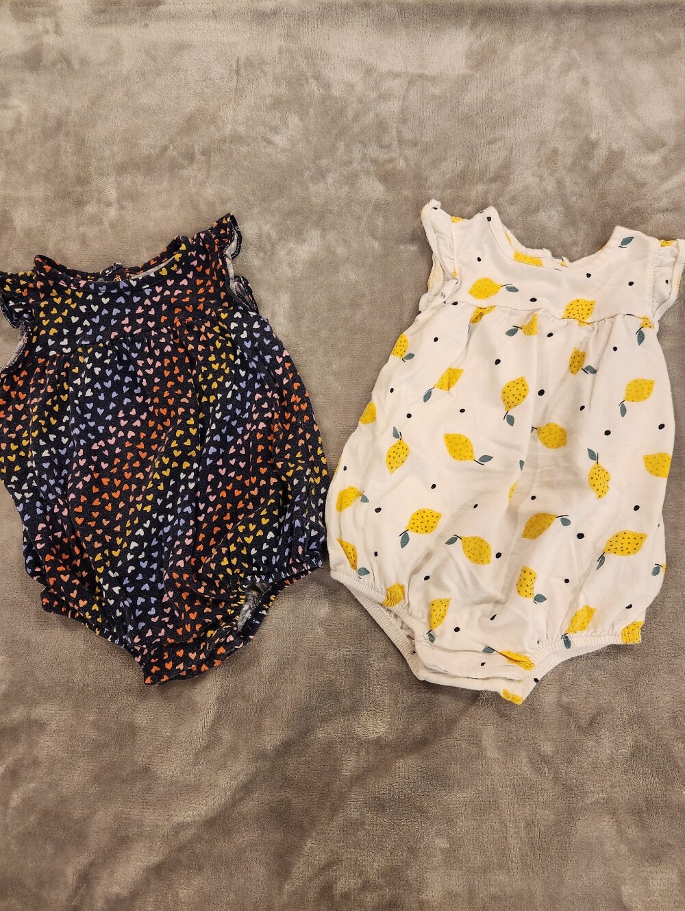 Old Navy Pair of Baby Rompers - Navy Heart & White Lemon Prints, Size 9-12M